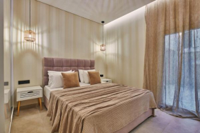 Beautiful City Center Apartments